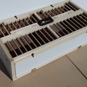 lada transport porumbei cu separator Alba